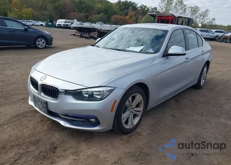 2017 BMW 330I xDrive из США, поврежденный, VIN WBA8D9G35HNU61606